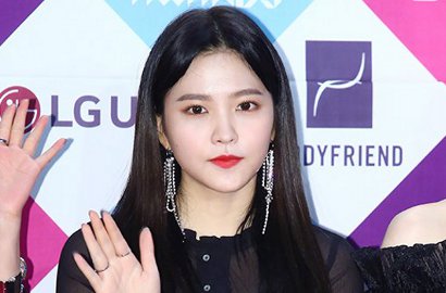 Biasa Unyu, Yeri Red Velvet Pamer Gaya Cupu Pakai Kacamata Bundar