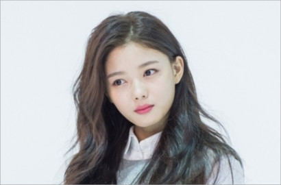 Batalkan Semua Jadwal Karena Sakit, Kim Yoo Jung Dikritik Tak Profesional