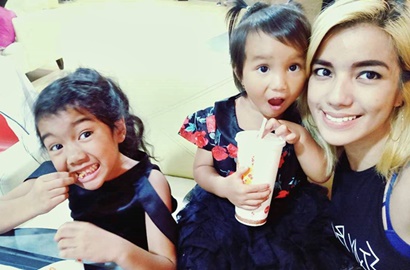 Adik Sakit, Manisnya Perhatian Leticia Putri Sheila Marcia Ini Bikin Netter Kagum
