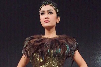 Operasi Syaraf Sukses, Julia Perez Minta Dibawakan Jengkol dan Popok