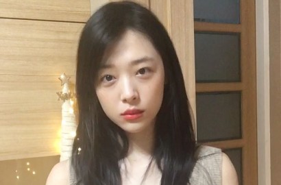 Sengaja Umbar Dada, Sulli Dibilang Gila Lagi-Lagi Foto Tanpa Bra