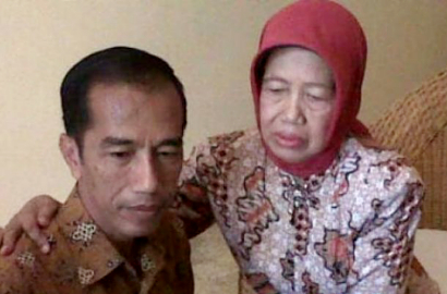 Penulis Buku 'Jokowi Undercover' Ditangkap, Ini Doa Ibu Jokowi