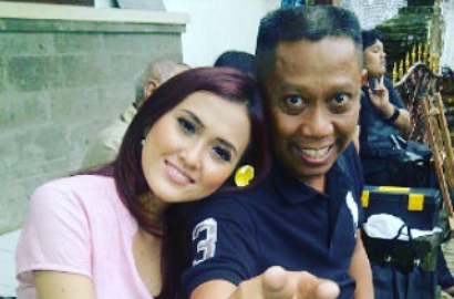 Meggie Diaz  Unggah Foto 'Hot' Tukul Arwana, Begini Reaksi Unik Netter