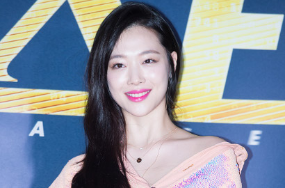 Pamer Video Liburan Cuma Pakai Bra, Sulli Lagi-Lagi Disindir Netter