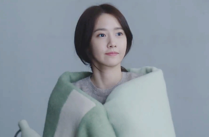 Tanpa Makeup Tebal, Intip Cantiknya Yoona di Iklan Kosmetik
