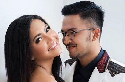 Unggah Pantun Rayuan, Denada Beri Kode Minta 'Dihalalin' ke Ihsan Tarore?