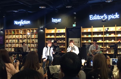 Bawakan 'Whistle' Black Pink Versi Akustik, Akdong Musician Banjir Pujian