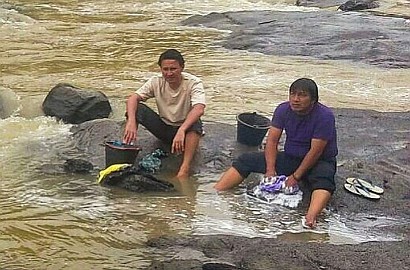 Tayang Perdana, Rating 'Dunia Terbalik' Paling Unggul