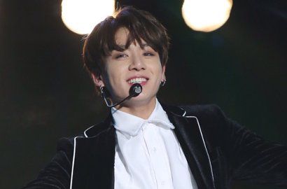 Ditembak Fanboy Saat Fansign, Begini Jawaban Manis Jungkook BTS