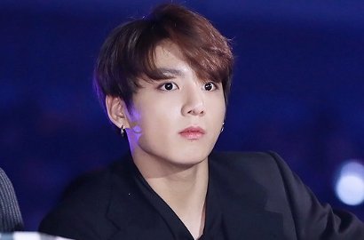 Jungkook BTS Punya Cara Unik Buka Bungkus Snack, Ini Alasannya