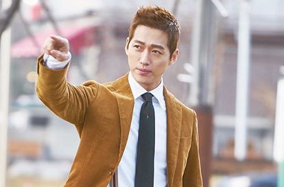 Nam Goong Min Melotot Kesakitan Dicekik Pria Bertubuh Besar di 'Chief Kim'