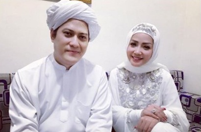 Digosipkan Ta'aruf dengan Ustadz Bersorban, Kristina Minta Didoakan