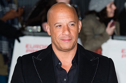 Pakai Helikopter, Intip Gaya Heboh Vin Diesel Hadiri Premiere 'xXx: Return of Xander Cage'