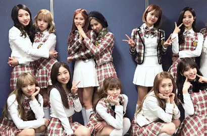 Cosmic Girls Umumkan Nama Resmi Fans Club