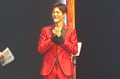 Keliling Jakarta, Cerianya Park Bo Gum Narsis di Monas dan Bundaran HI