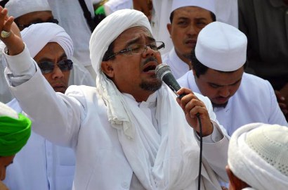 'Eneg' Berita Demo FPI, '#IndonesiaTanpaRizieq' Jadi Trending Topik