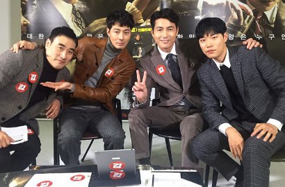 Dibanjiri Artis, Jo In Sung cs Ganteng dan Kompak di Premiere 'The King'