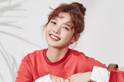 Masih Hiatus, Kim Yoo Jung Pamer Senyum Cantik di Foto-Foto Ini