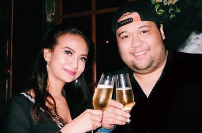 Pihak KUA Ungkap Berkas Nikah Vanessa Angel Belum Lengkap