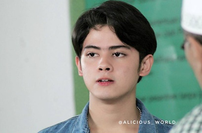 Super Tengil, Aksi Aliando di BTS 'Pesantren & Rock N Roll' Bikin Ngakak