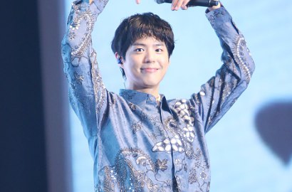 Park Bo Gum Tanggapi Isu Operasi Plastik