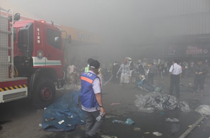 Stok Air Tak Cukup, Pasar Senen Terbakar Lebih dari 6 Jam