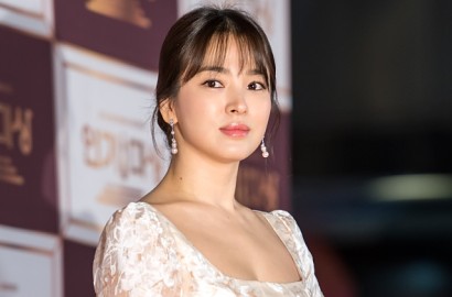 Pamer Selfie Bareng Bocah Imut, Song Hye Kyo Malah Ditanya Kapan Nikah