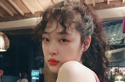 Sulli Lagi-Lagi Cuek Unggah Foto Tak Pakai Celana dan Bra
