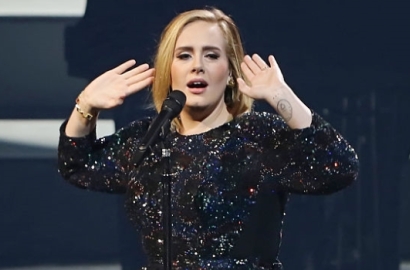 Tak Kapok Alami Insiden Memalukan, Adele Siap Tampil di Grammy Awards 2017