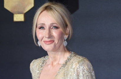 'Harry Potter and the Cursed Child' Akan Difilmkan? Ini Jawaban JK. Rowling