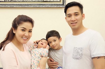 FOTO : Akikah Mewah Putri Nindy