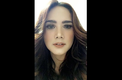 Asyik Kampanye, Tangan 'Jail' di Perut Mulan Jameela Ini Malah Bikin Heboh Netter
