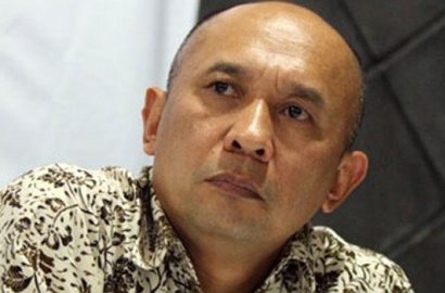 Dituding Komunis, Teten Masduki Ancam Polisikan Ustad Alfian Tanjung