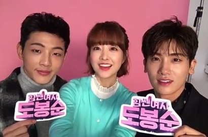 Park Bo Young Ceria Gendong Hyungsik - Ji Soo di Poster 'Strong Woman'