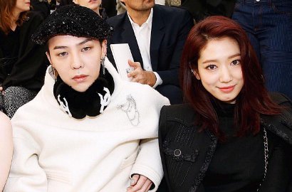 Diundang ke Pameran Eksklusif, Park Shin Hye Pamer 'Uang Saku' dari GD