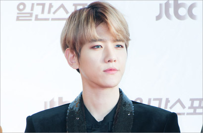 'Maksa' Ingin Punya Lesung pipi, Ini yang Dilakukan Baekhyun