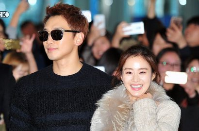 Pulang dari Bulan Madu, Kim Tae Hee Sumringah Digandeng Rain di Incheon