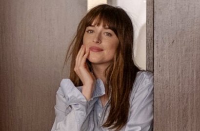 Gara-Gara 'Fifty Shades Darker', Dakota Johnson Jatuh Cinta pada Sex Toys