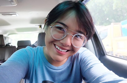 Amanda Manopo Pamer Foto Cantik Jadi Model Mukenah, Netter: Bukanya Kristen?