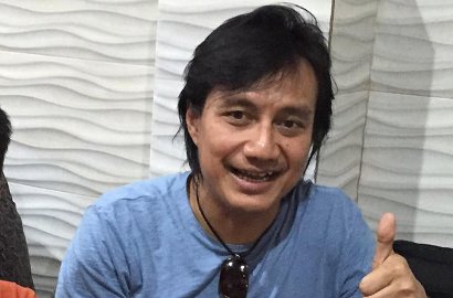 Miliki 'Kekasih' Cantik dan Masih Muda, Katon Bagaskara Disebut Alami Puber Kedua