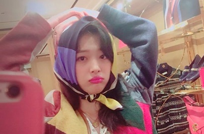 Mesra Bareng Pria Lain, Sulli Sengaja Buat Choiza Cemburu?
