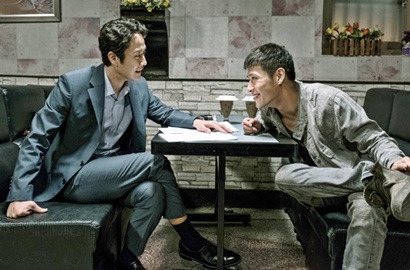 Kang Ha Neul Galau, Intip Seriusnya Jung Woo cs di BTS 'Retrial'