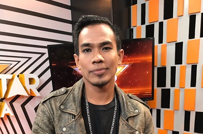 Kocak, Penata Gaya Rocker Peserta 'Rising Star' Ini Ternyata Armand Maulana