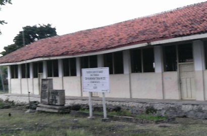 Memprihatinkan, SD Sumenep Ini Hanya Punya 5 Siswa dan 6 Guru