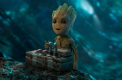 Duduk Manja, Baby Groot Tampak Imut di Foto Adegan 'Guardians of the Galaxy Vol.2'