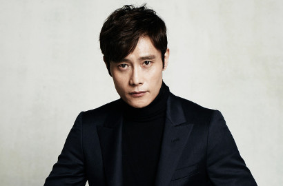 Lee Byung Hun Jadi Petinju Sangar di Film Baru 'Keys to the Heart'