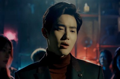 Mencari Kang Sora, Suho Putar Balik Waktu di MV 'Curtain'