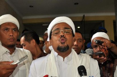Habib Rizieq Larang Prabowo Bertemu Jokowi Kecuali Kalau Akui Kemenangan Prabowo