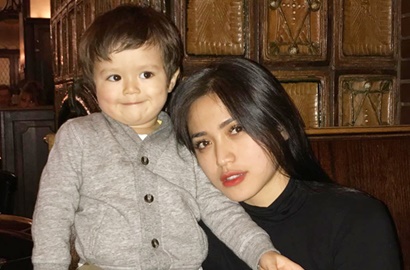 Unggah Video Haru 'Niat Tulus' El, Jessica Iskandar Ngangkang Bikin Netter Salfok