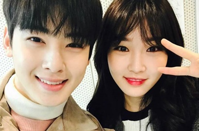 Penuh Pujian, Begini Manisnya Saat Cha Eunwoo Astro Ketemu Kim Chungha Eks IOI